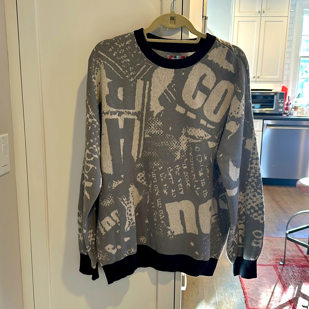 Urban Outfitters Women’s Grey Whitee Black Sweater size Larger M